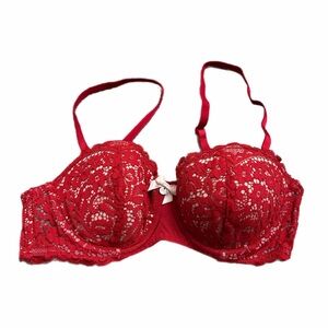 90s/Y2K European Vintage Hunkemöller Lace Demi Convertible Bra (Red/Cream) 32B